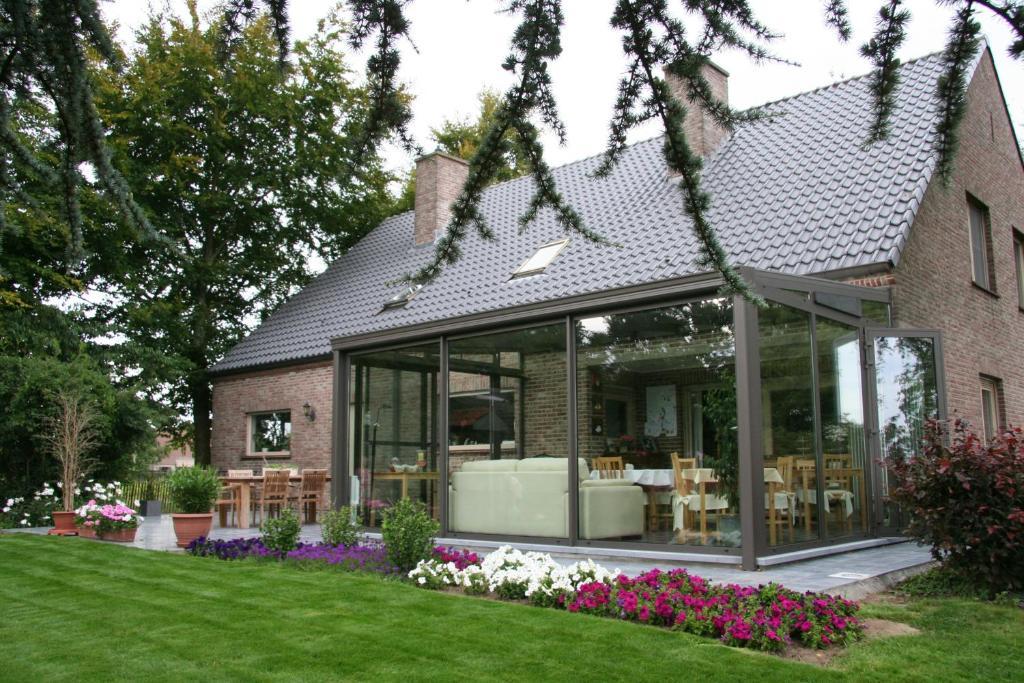 B&B Artiriacumhoeve Zedelgem Exteriör bild
