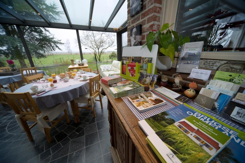 B&B Artiriacumhoeve Zedelgem Exteriör bild